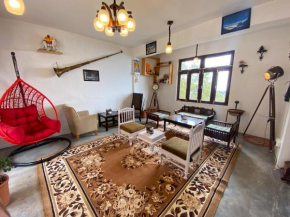 Redeem Cafe & Homestay